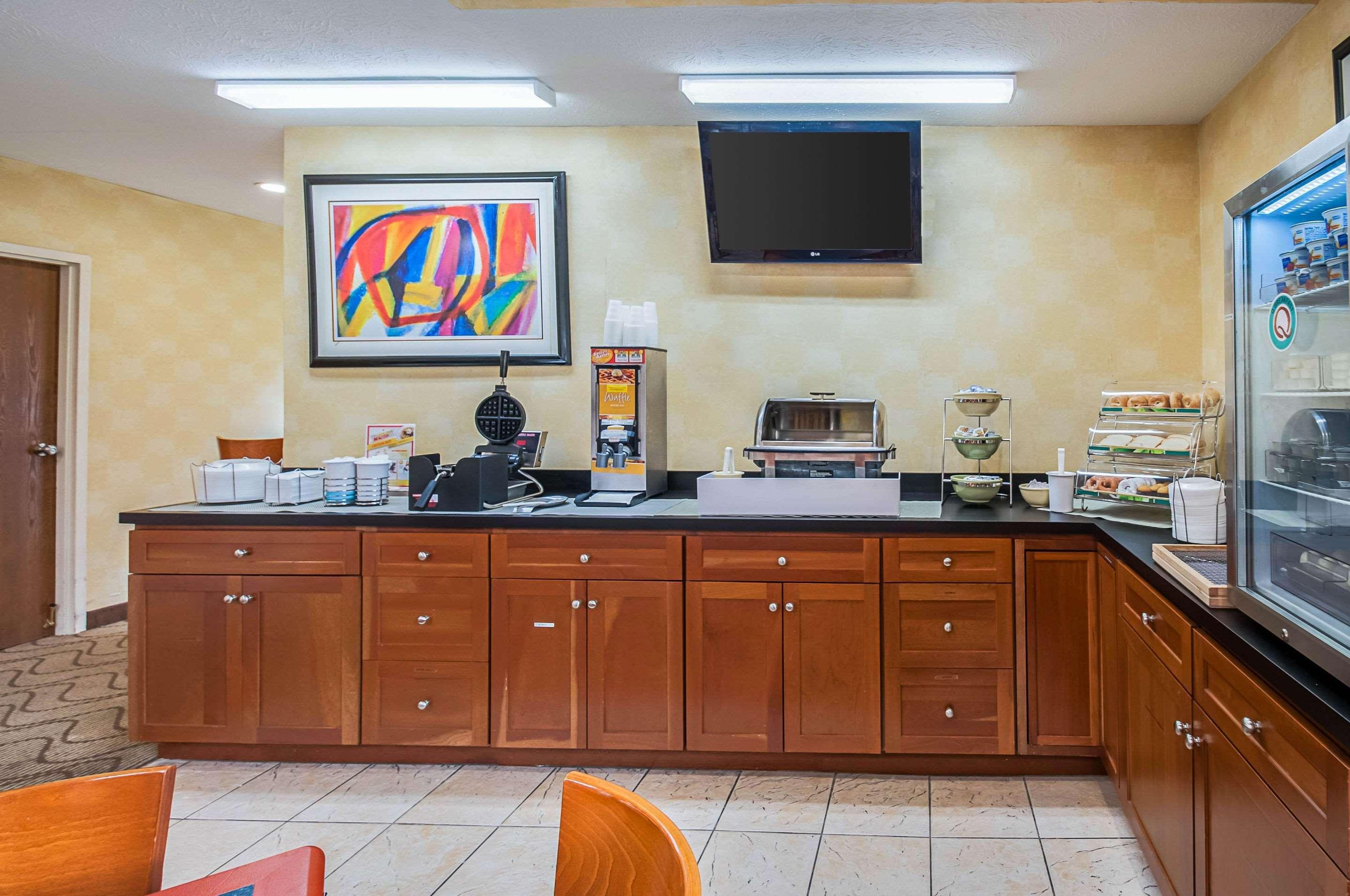 סולסברי Quality Inn מראה חיצוני תמונה